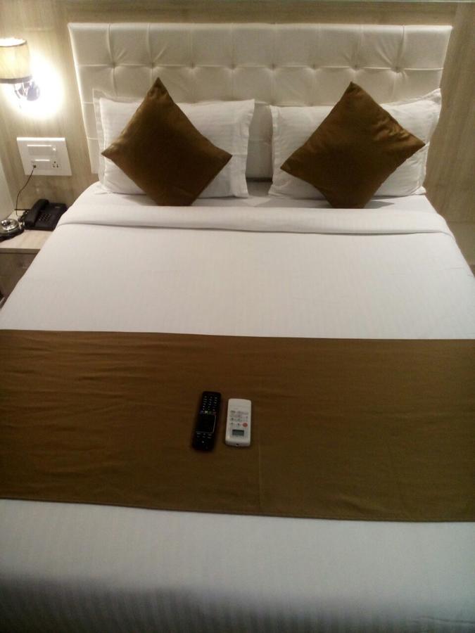 Hotel Grace Inn Mumbai Phòng bức ảnh