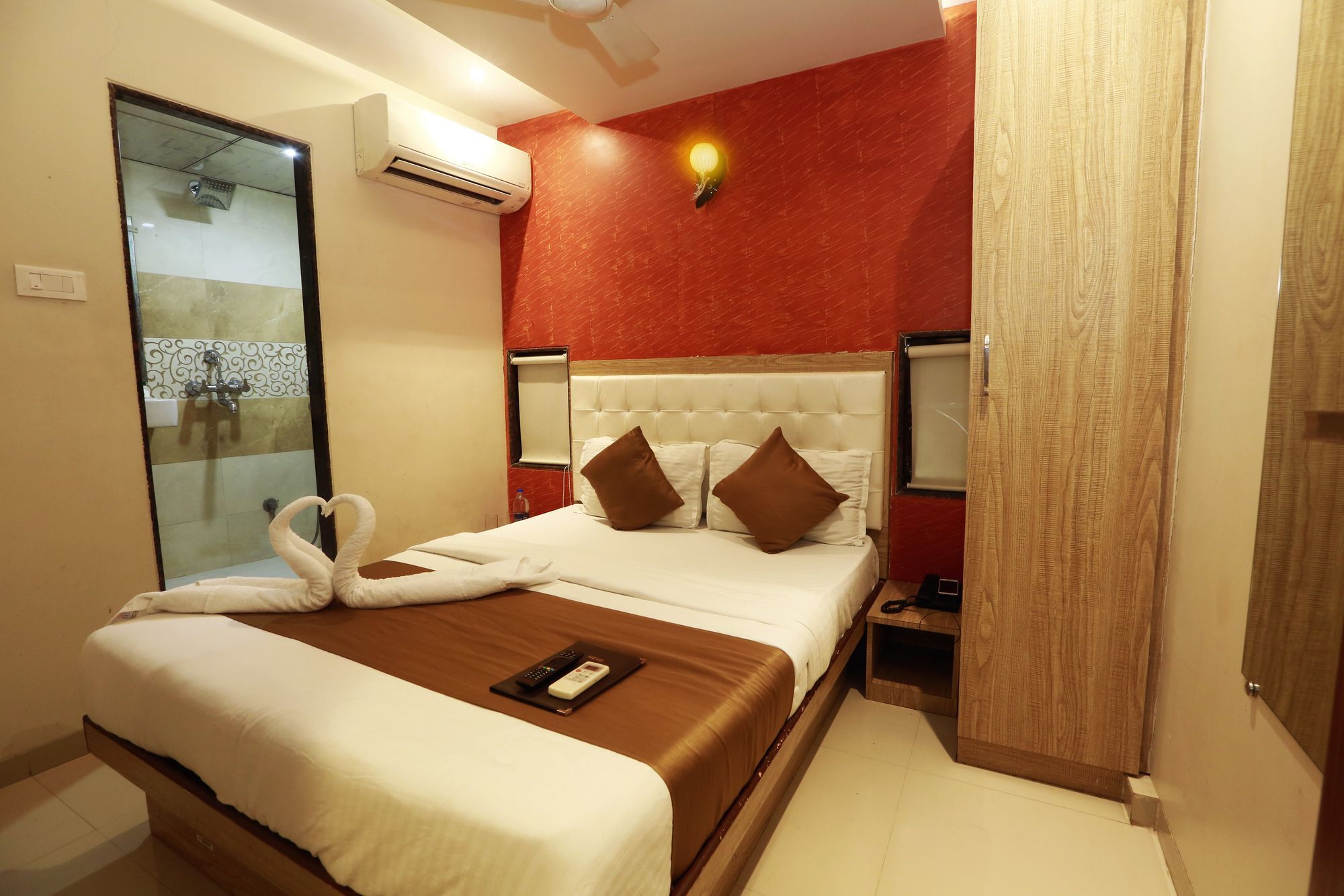 Hotel Grace Inn Mumbai Ngoại thất bức ảnh